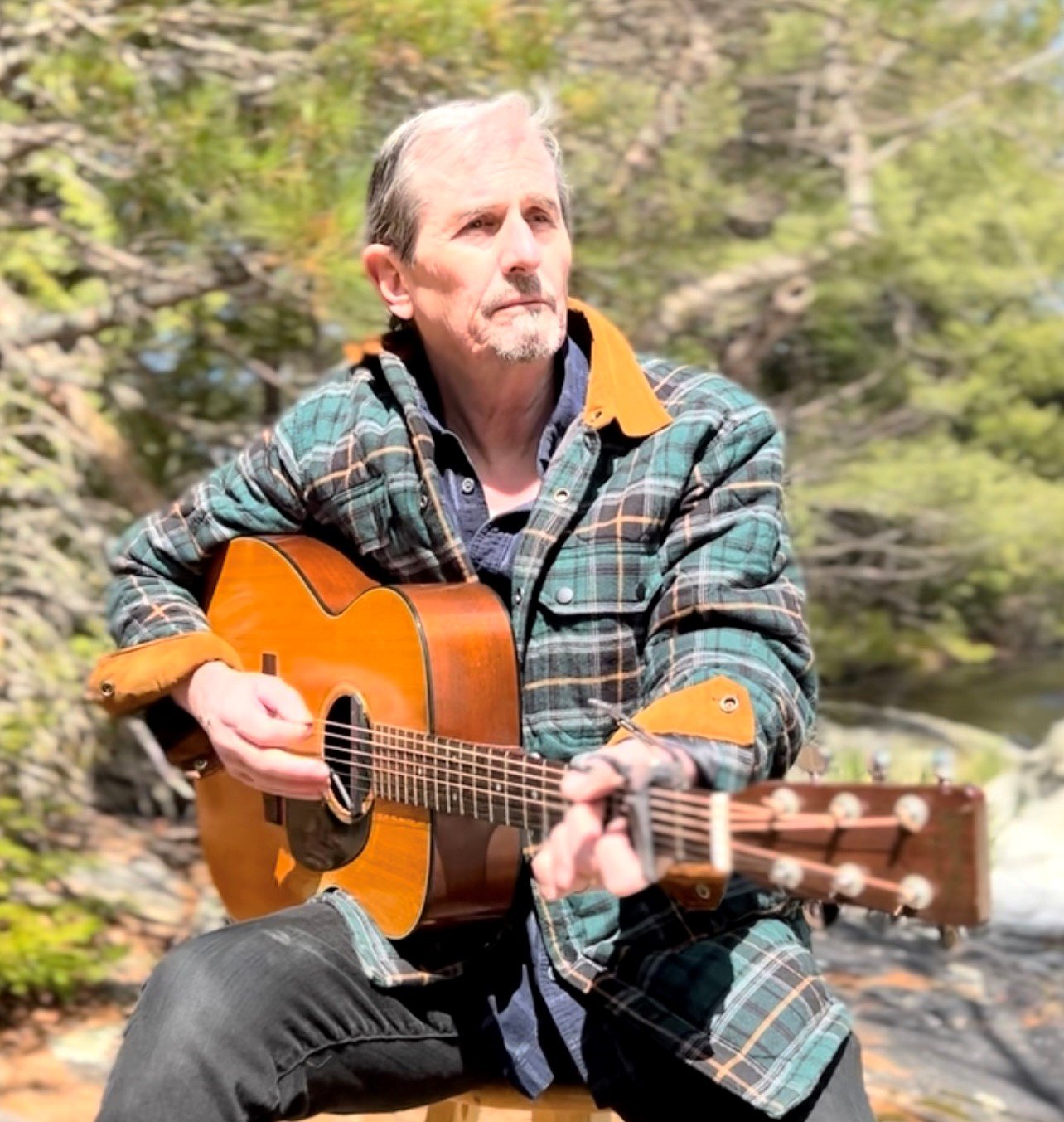 Ian North with guitar